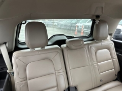 Used 2024  Lincoln Navigator Premiere 4x4 at DriveNow Mayfield near Mayfield Heights&comma; OH