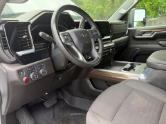 Used 2024  Chevrolet Silverado 3500HD 4WD Crew Cab 159" LT Dsl at Drive Now Westlake near Westlake&comma; OH