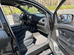 Used 2018  Nissan Titan 4x4 Crew Cab SV at Drive Now Westlake near Westlake&comma; OH