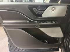 Used 2022  Lincoln Aviator Reserve AWD at Drive Now Westlake near Westlake&comma; OH