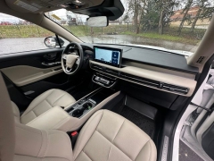 Used 2025  Lincoln Corsair Premiere AWD at Drive Now Westlake near Westlake&comma; OH