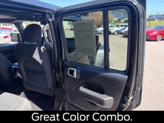 Used 2024  Jeep Wrangler Willys 4 Door 4x4 at Drive Now Westlake near Westlake&comma; OH
