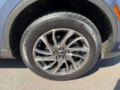 Used 2022  Lincoln Corsair Standard AWD at DriveNow Mayfield near Mayfield Heights&comma; OH