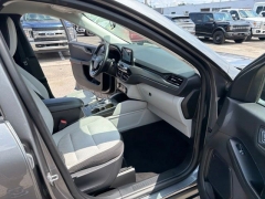 Used 2024  Ford Escape Active AWD at Drive Now Westlake near Westlake&comma; OH