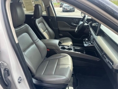 Used 2024  Lincoln Corsair Premiere AWD at Drive Now Westlake near Westlake&comma; OH