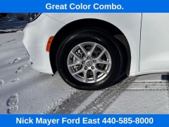 Used 2023  Chrysler Pacifica Touring L FWD at Drive Now Westlake near Westlake&comma; OH