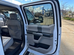 Used 2019  Ford F-150 4WD SuperCrew Box at Drive Now Westlake near Westlake&comma; OH