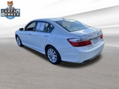 Used 2013  Honda Accord Sdn 4dr V6 Auto EX-L at Drive Now Westlake near Westlake&comma; OH