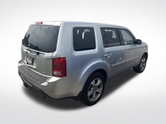 Used 2014  Honda Pilot 4d SUV 4WD EX-L at DriveNow Mayfield near Mayfield Heights&comma; OH