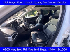 Used 2018 Jaguar F-PACE 4d SUV AWD 25t Premium at Drive Now Westlake near Westlake, OH