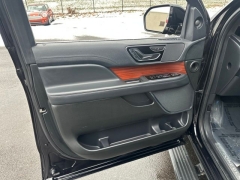 Used 2024  Lincoln Navigator L Premiere 4x4 at Drive Now Westlake near Westlake&comma; OH