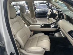 Used 2020  Lincoln Navigator 4d SUV 4WD Reserve at DriveNow Mayfield near Mayfield Heights&comma; OH
