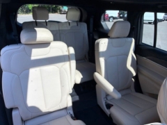 Used 2025  Jeep Grand Cherokee L Limited 4x4 at Drive Now Westlake near Westlake&comma; OH