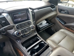 Used 2020  Chevrolet Suburban 4d SUV 4WD Premier at Drive Now Westlake near Westlake&comma; OH