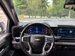 Used 2025  Chevrolet Silverado 1500 4WD Crew Cab 147" LT w&sol;1LT at Drive Now Westlake near Westlake&comma; OH