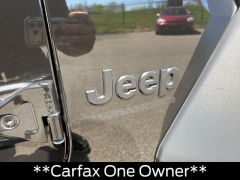 Used 2024  Jeep Wrangler Willys 4 Door 4x4 at Drive Now Westlake near Westlake&comma; OH