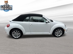 Used 2017  Volkswagen Beetle Convertible Auto at Drive Now Westlake near Westlake&comma; OH