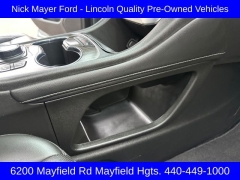 Used 2023  GMC Acadia AWD 4dr SLT at Drive Now Westlake near Westlake, OH