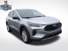 Used 2024  Ford Escape Active AWD at DriveNow Mayfield near Mayfield Heights&comma; OH