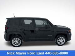 Used 2023  Jeep Renegade Latitude 4x4 at Drive Now Westlake near Westlake&comma; OH