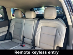 Used 2024  Lincoln Nautilus Premiere AWD at DriveNow Mayfield near Mayfield Heights&comma; OH