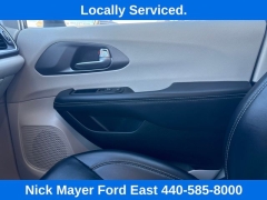 Used 2023  Chrysler Pacifica Touring L FWD at Drive Now Westlake near Westlake&comma; OH