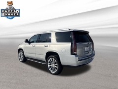 Used 2020  Cadillac Escalade 4d SUV 4WD Luxury at Drive Now Westlake near Westlake&comma; OH