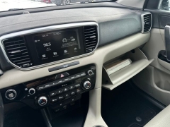 Used 2020  Kia Sportage EX FWD at Drive Now Westlake near Westlake&comma; OH