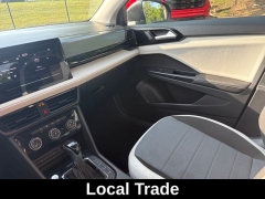 Used 2025  Volkswagen Taos S FWD at Drive Now Westlake near Westlake&comma; OH