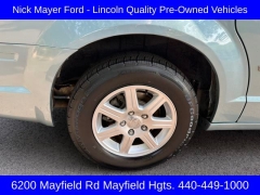 Used 2010 Chrysler Town & Country 4d Wagon Touring at Drive Now Westlake near Westlake, OH