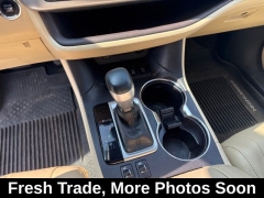 Used 2017  Toyota Highlander V6 AWD &lpar;Natl&rpar; at DriveNow Mayfield near Mayfield Heights&comma; OH