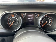 Used 2018  Jeep Wrangler Sport 4x4 at Drive Now Westlake near Westlake&comma; OH