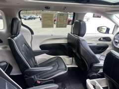 Used 2023  Chrysler Pacifica Limited FWD at DriveNow Mayfield near Mayfield Heights&comma; OH