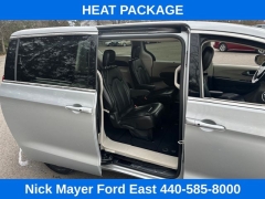 Used 2023  Chrysler Pacifica Touring L FWD at Drive Now Westlake near Westlake&comma; OH