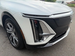 Used 2024  Cadillac LYRIQ AWD 4dr Luxury w&sol;1SC at Drive Now Westlake near Westlake&comma; OH