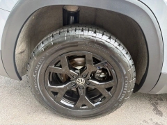 Used 2024  Volkswagen Atlas 2&period;0T Peak Edition SE w&sol;Tech 4MOTION at DriveNow Mayfield near Mayfield Heights&comma; OH