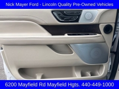 Used 2020  Lincoln Navigator L 4d SUV 4WD Reserve at Drive Now Westlake near Westlake&comma; OH