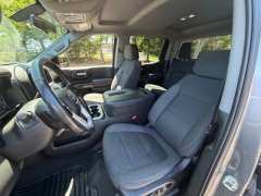 Used 2021  GMC Sierra 1500 4WD Crew Cab 147" Elevation w&sol;3SB at Drive Now Westlake near Westlake&comma; OH