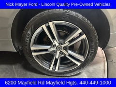 Used 2018 Volvo XC60 4d SUV AWD T5 Momentum at Drive Now Westlake near Westlake, OH