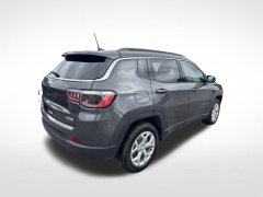 Used 2024  Jeep Compass Latitude 4x4 at Drive Now Westlake near Westlake&comma; OH