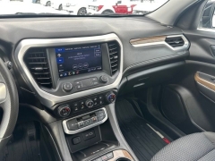 Used 2022  GMC Acadia AWD 4dr SLE at Drive Now Westlake near Westlake&comma; OH