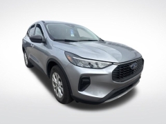 Used 2024  Ford Escape Active AWD at DriveNow Mayfield near Mayfield Heights&comma; OH