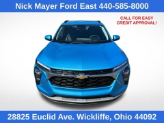 Used 2025  Chevrolet Trax FWD 4dr LT at Drive Now Westlake near Westlake&comma; OH