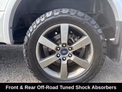 Used 2016  Ford F-150 4WD SuperCrew at Drive Now Westlake near Westlake&comma; OH