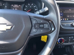 Used 2022  Chevrolet Trailblazer FWD 4dr LS at Drive Now Westlake near Westlake&comma; OH
