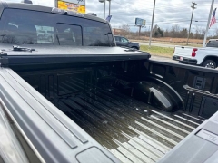 Used 2025  Ford F-150 4WD Raptor SuperCrew 5&period;5' Box at DriveNow Mayfield near Mayfield Heights&comma; OH