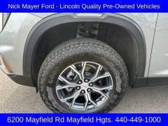 Used 2024  GMC Acadia AWD 4dr AT4 at Drive Now Westlake near Westlake, OH