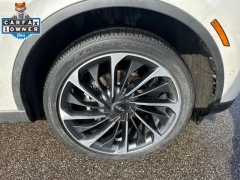 Used 2023  Lincoln Aviator Reserve AWD at Drive Now Westlake near Westlake&comma; OH