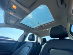 Used 2024  Volkswagen Jetta SE Auto at Drive Now Westlake near Westlake&comma; OH