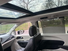 Used 2023  Chrysler Pacifica Limited FWD at DriveNow Mayfield near Mayfield Heights&comma; OH